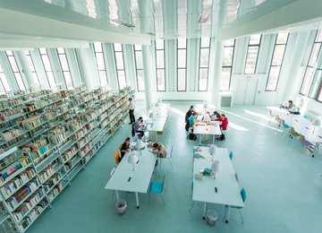 EXCELLENCE IN ECONOMICS AND ACADEMICS