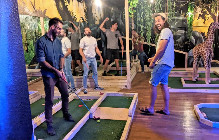 Pachamama Golf Indoor & Jungle Bar