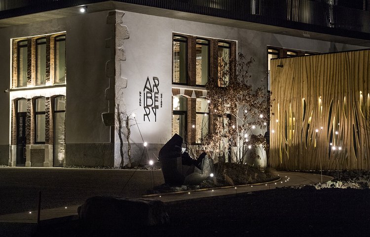 Maison Aribert: The table **