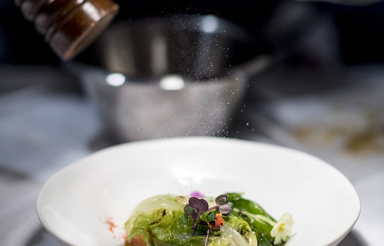 Maison Aribert: The table **