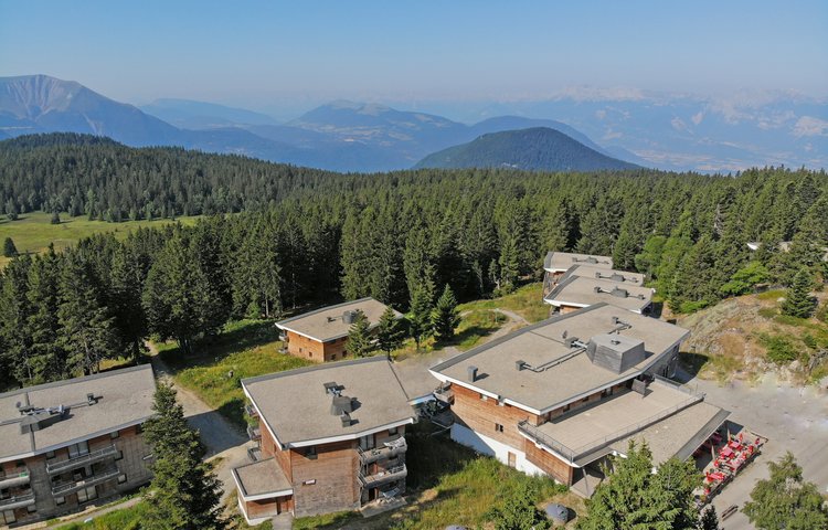 Résidence les Villages du Bachat - avec piscine et restaurant