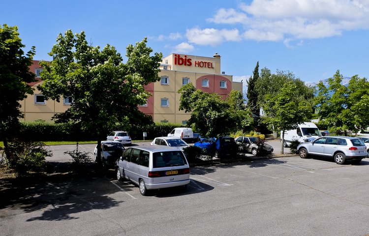 Hôtel Ibis Grenoble Université